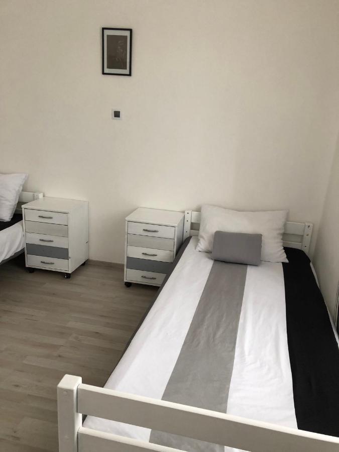 Mija Apartman S Vinnym Sklipkem, Zahradou A Grilem Kájov Eksteriør bilde