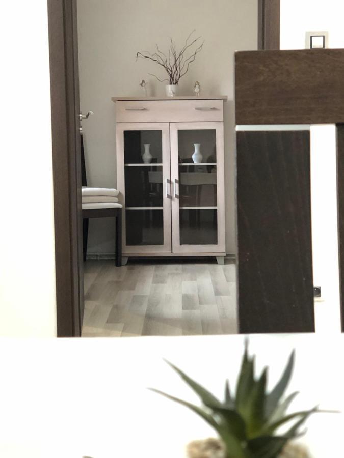 Mija Apartman S Vinnym Sklipkem, Zahradou A Grilem Kájov Eksteriør bilde